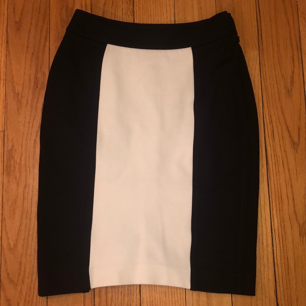 Cute WHBM pencil skirt